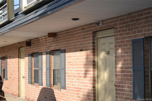 ste-4-860 Atlantic Ave, Baldwin, NY, 11510-4063 | Card Image