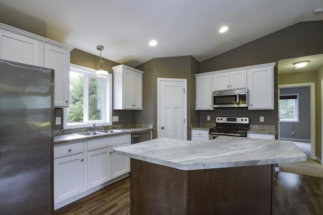 Inside-11.jpg | Image 10