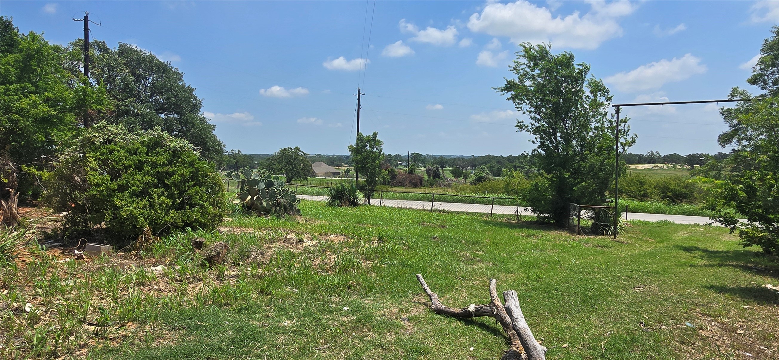 Land in Springtown 3