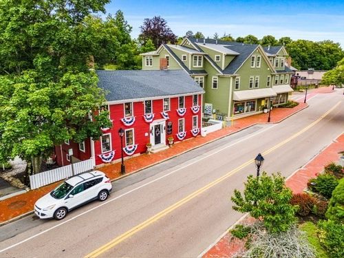 44 North St, Hingham, MA, 02043-2234 | Card Image