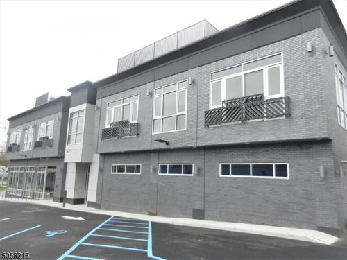 271 Millburn Ave, Millburn, NJ, 07041-1753 | Card Image