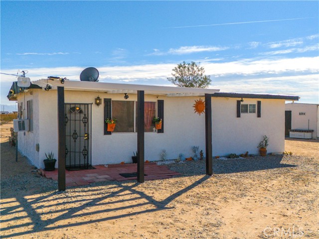 Picadilly Rd, Twentynine Palms, CA 92277