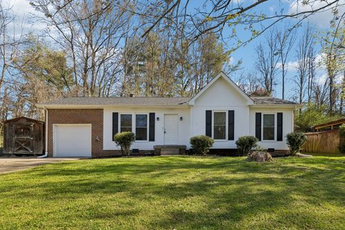 679 Frankfort Dr, Hermitage, TN, 37076-1510 | Card Image