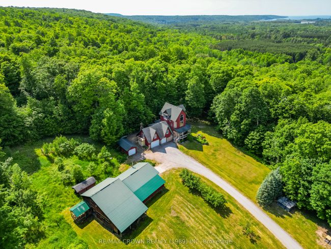 389 S River Rd, House other with 5 bedrooms, 3 bathrooms and 20 parking in Nipissing ON | Image 47