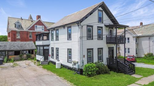 33 Summer St, Rutland, VT, 05701-2963 | Card Image