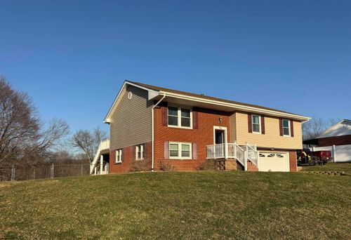 118 Hilltop Drive, Bridgeport, WV, 26330-9540 | Card Image