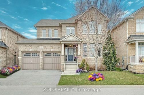 107 Attridge Cres, Waterdown, ON, L8B0T9 | Card Image