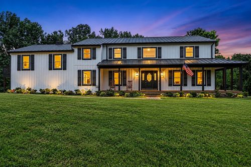 7255 Hall Rd, Greenbrier, TN, 37073-4853 | Card Image