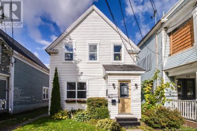 317 York St, House other with 3 bedrooms, 2 bathrooms and null parking in Fredericton NB | Image 1