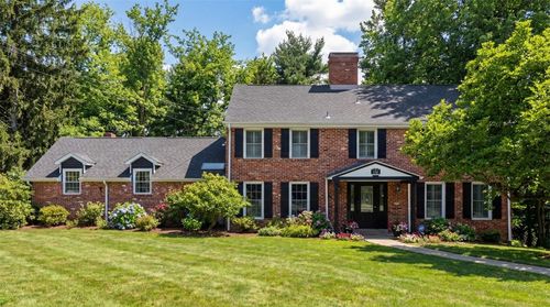 150 Maple Dr, Wexford, PA, 15090-8325 | Card Image