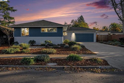 1421 3rd St, Livermore, CA, 94550-4213 | Card Image