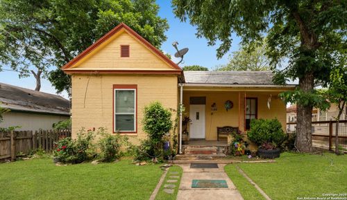 1109 Essex St, San Antonio, TX, 78210-2491 | Card Image