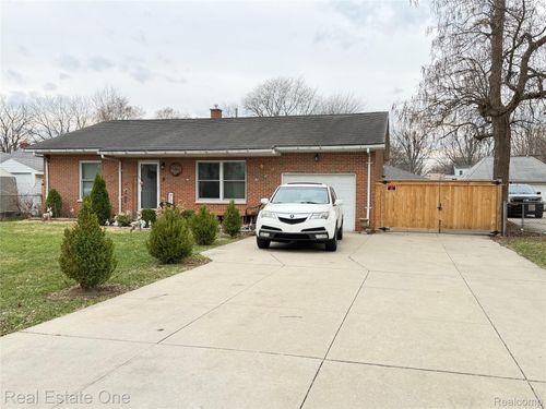 11200 Polk St, Taylor, MI, 48180-4374 | Card Image