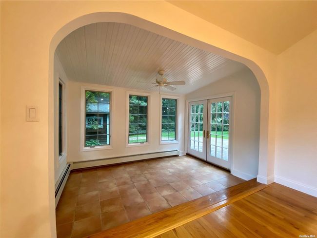 22 Dale Rd, House other with 4 bedrooms, 2 bathrooms and null parking in Halesite NY | Image 4