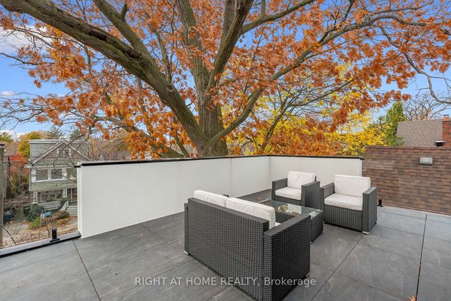 37 Kenilworth Ave, House other with 4 bedrooms, 6 bathrooms and 1 parking in Toronto ON | Image 43