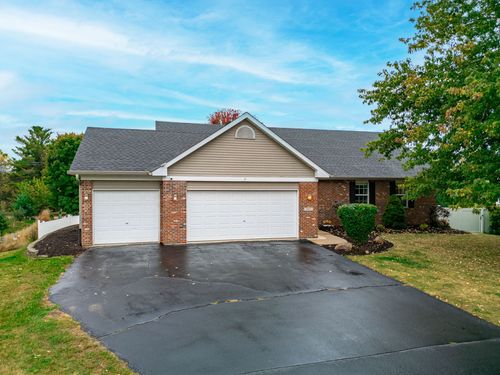 307 Britnie Dr, Poplar Grove, IL, 61065-8323 | Card Image