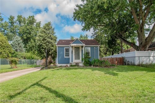 2841 Shelburn Ave, Akron, OH, 44312-1737 | Card Image
