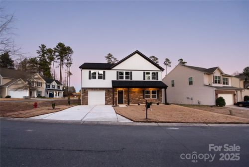 904 Harbor Islands Court, Gastonia, NC, 28056 | Card Image