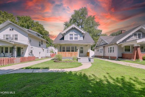 3764 Lockwood Ave, Toledo, OH, 43612-1209 | Card Image