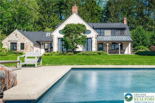 7043 Phillips Mill Rd, New Hope, PA, 18938-9686 | Card Image