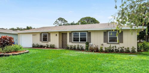 2407 Se Marius Street, Port St. Lucie, FL, 34952 | Card Image