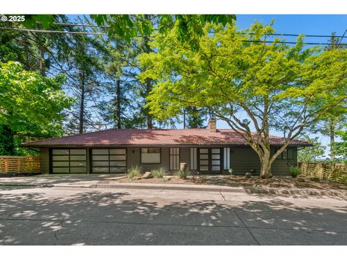 2435 Skyline Blvd, Eugene, OR, 97403-2181 | Card Image