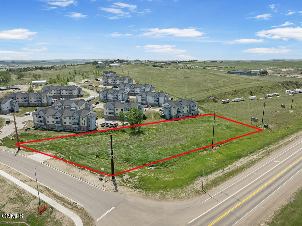 Land in Watford City 2
