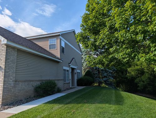 1202 Timber Way, Stillwater, MN, 55082 | Card Image