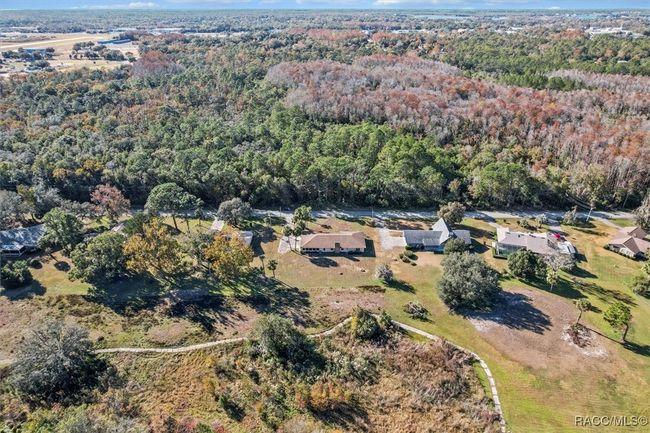 809 N Golf Course Dr, House other with 3 bedrooms, 2 bathrooms and 3 parking in Crystal River FL | Image 35