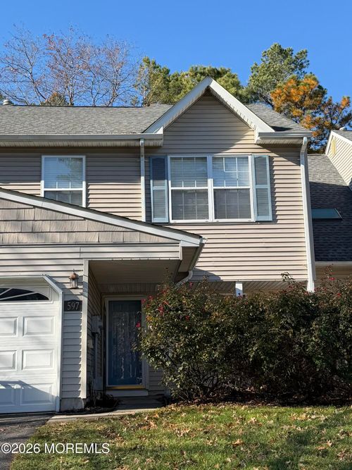 597 Woodbine Ln, Lakewood, NJ, 08701-5879 | Card Image