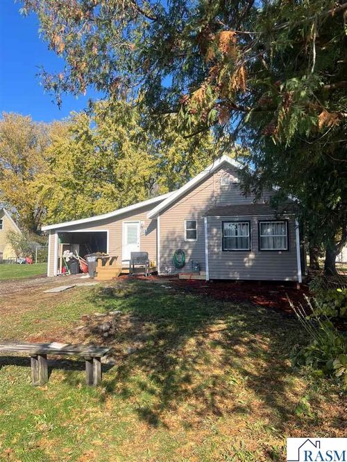 221 Main St W, Saint Clair, MN, 56080 | Card Image