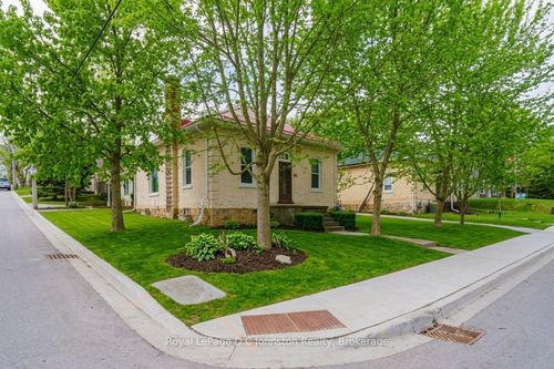 sw-83 3 St Sw, Chesley, ON, N0G1L0 | Card Image
