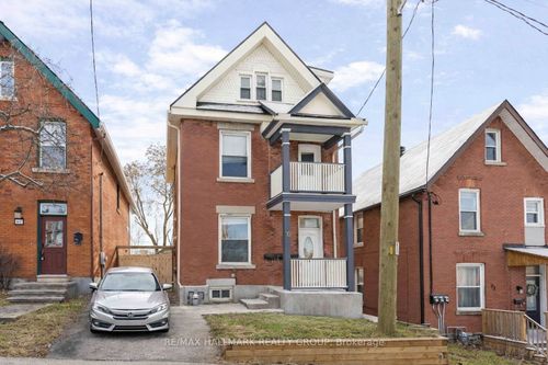 70 Anderson St, Ottawa, ON, K1R6T7 | Card Image