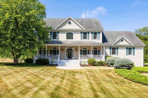 75 Burgess Rd, Morris, CT, 06763-1023 | Card Image
