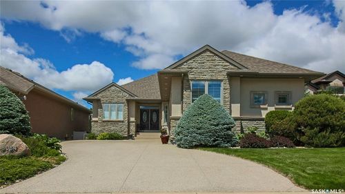 6064 Wascana Court Way, Regina, SK, S4V3E6 | Card Image