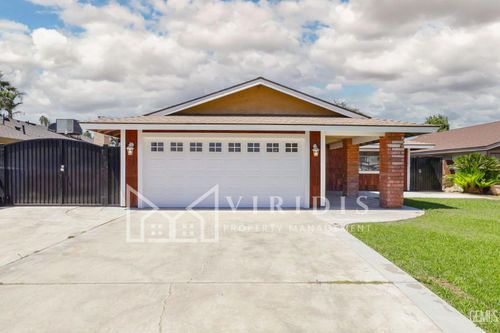 4304 Milo Avenue, Bakersfield, CA, 93313 | Card Image