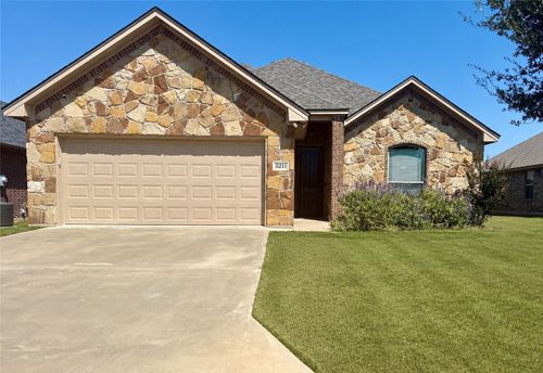 3211 Main St, Granbury, TX, 76049-1410 | Card Image