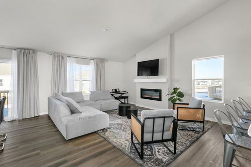 10311 Southerwick Pl, Johnston, IA, 50131-2559 | Card Image