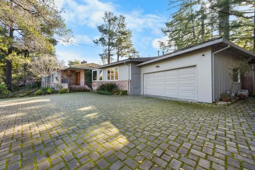 915 Link Road, Hillsborough, CA, 94010 | Card Image