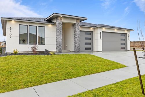 3789 Boxberger St, Richland, WA, 99352-5586 | Card Image