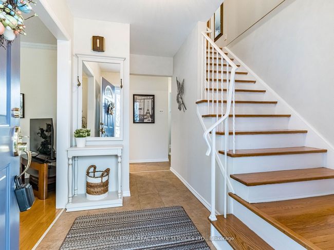 47 Trotters Lane, House other with 4 bedrooms, 3 bathrooms and 4 parking in Brampton ON | Image 5