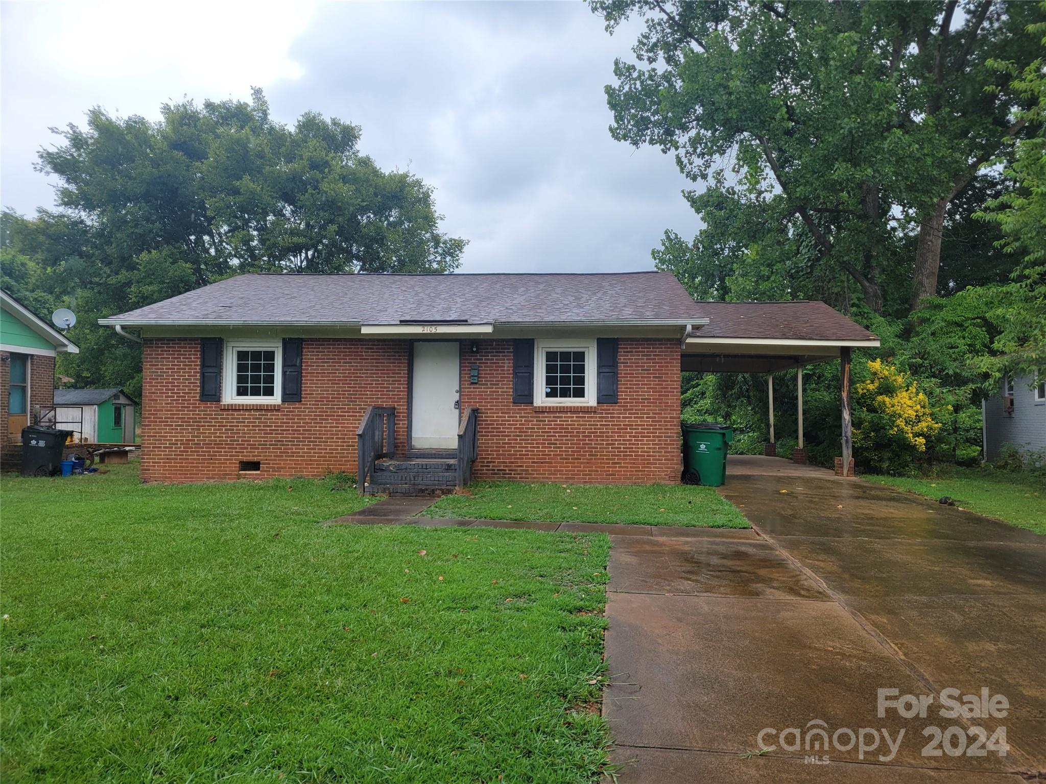 Longleaf Dr, Charlotte, NC 28210