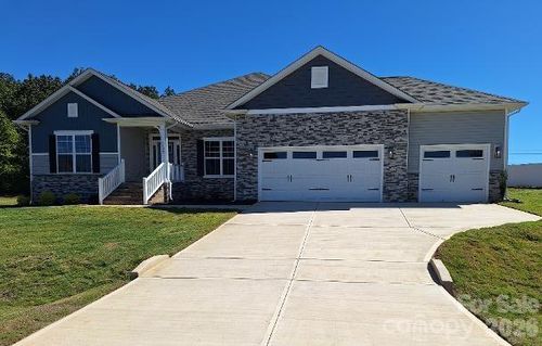 54-5122 Colchester Ct, Catawba, NC, 28609-8411 | Card Image
