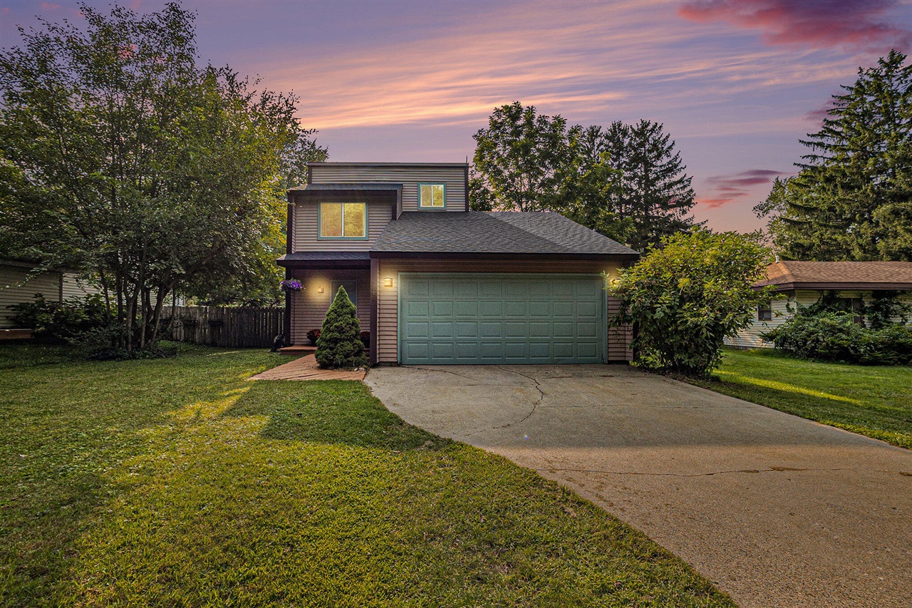 Blackbass Ave, Holland, MI 49423