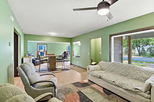 1120 9th Ave N, Saint Cloud, MN, 56303-2813 | Card Image