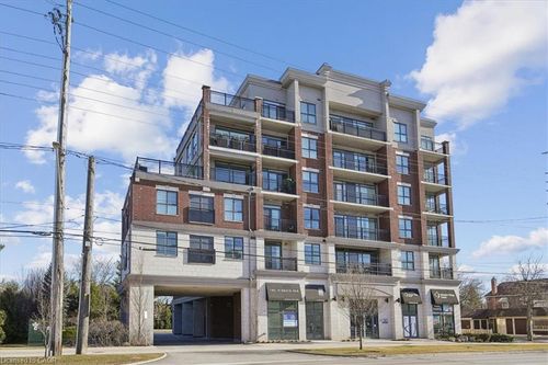 301-34 Plains Road E, Burlington, ON, L7T0B9 | Card Image