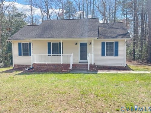 17212 Doggetts Fork Rd, Ruther Glen, VA, 22546-4532 | Card Image