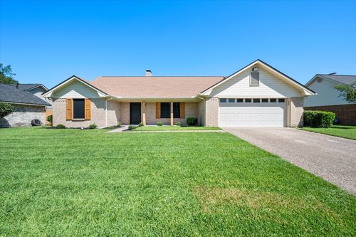 504 Lexington Dr, Corsicana, TX, 75110-2000 | Card Image