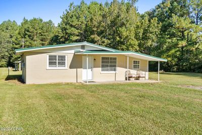 3512 Roche Avenue, House other with 3 bedrooms, 1 bathrooms and null parking in Vernon FL | Image 2