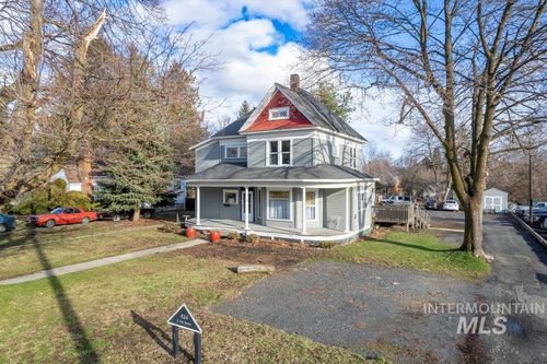 424 S Van Buren St, Moscow, ID, 83843-2934 | Card Image